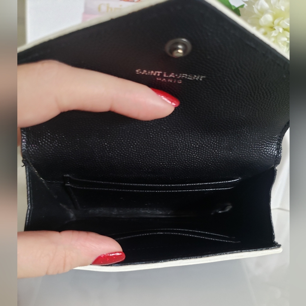 Authentic Pre-owned Yves Saint Laurent Grain De Poudre Compact Envelope Wallet - Picture 5 of 12